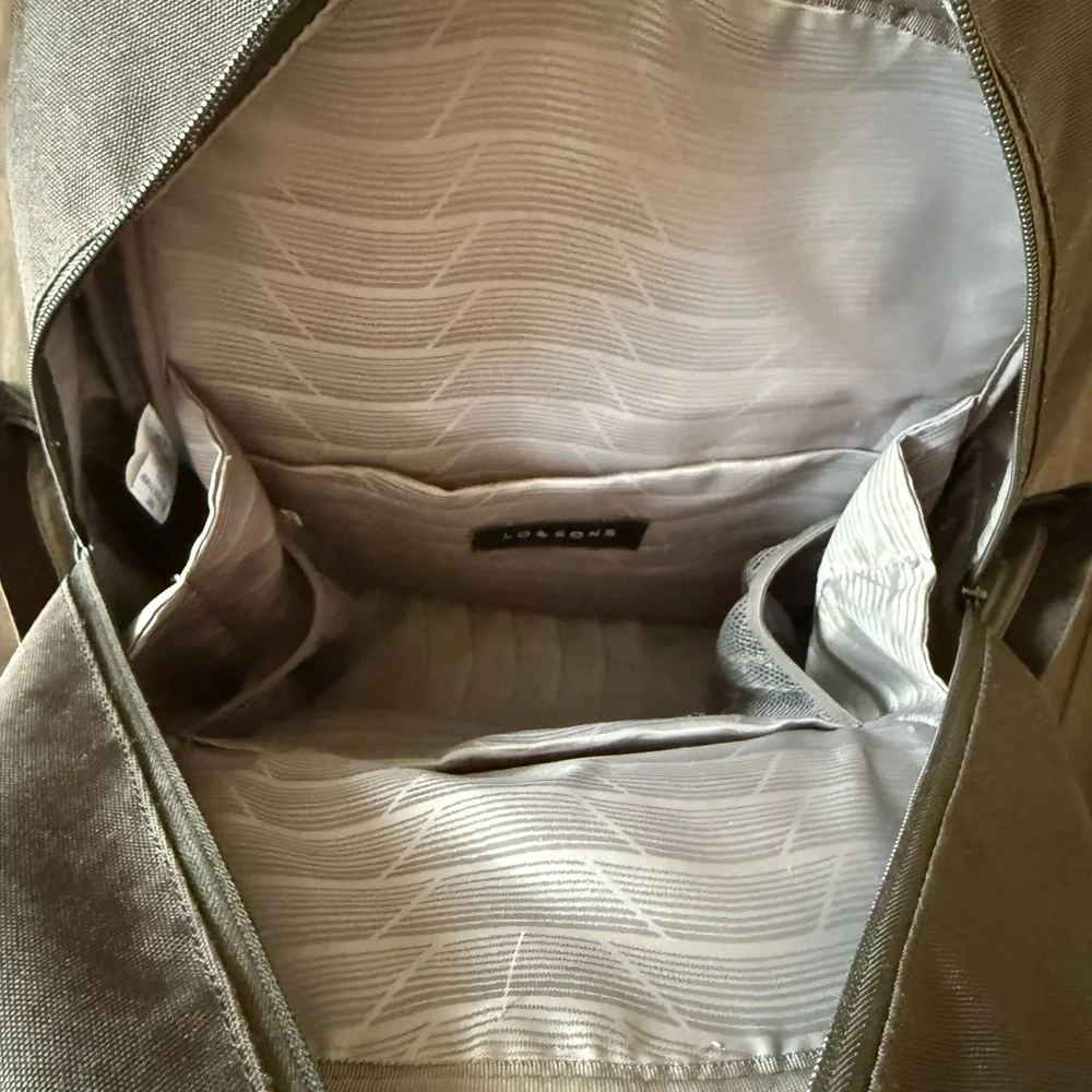 Lo & Sons Hanover 2 Deluxe Backpack - Picture 9 of 9